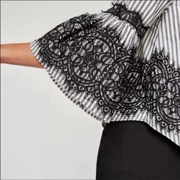 EUC Zara Lace Bell Sleeve Blouse - Small - Picture 6 of 10